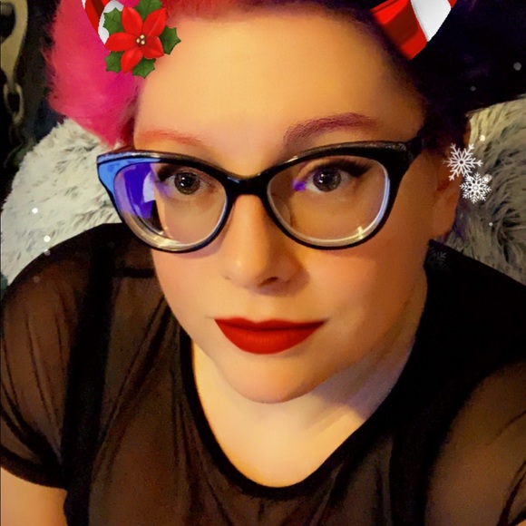 Meet your Posher, Heather - Picture 5 of 11